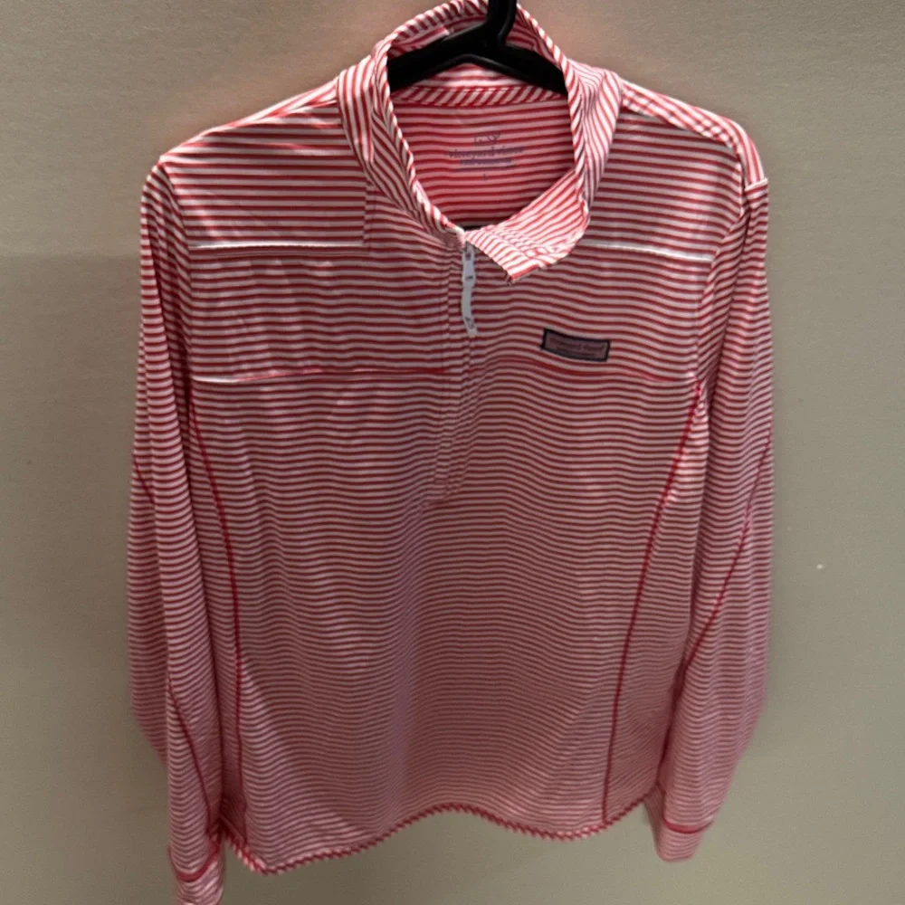 Vineyard Vines Red and White Striped Pullover performance - Picture 1 of 4